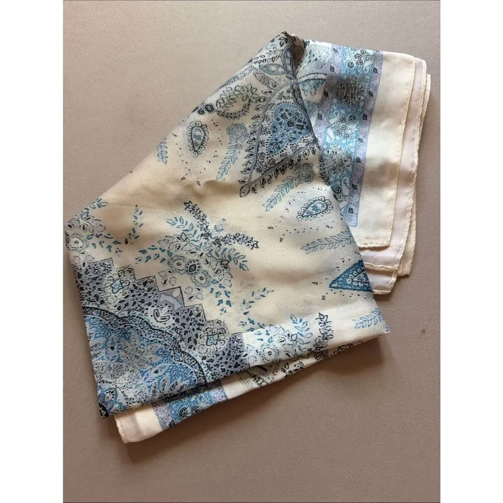 Light blue  Paisley scarf A1984